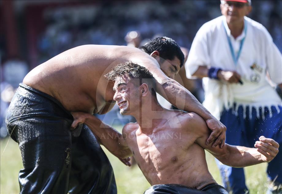 Festival de lucha en aceite de Kirkpinar en Turquía
