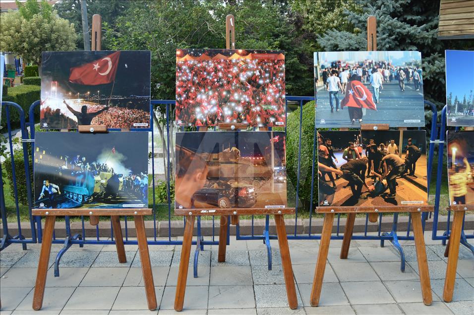 Afyonkarahisar'da "15 Temmuz Destanı" fotoğraf sergisi