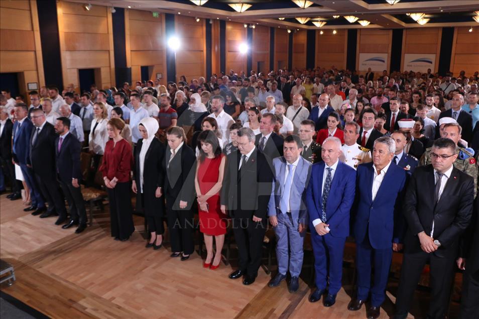 Shqipëri, ceremoni përkujtimore për 15 Korrikun
