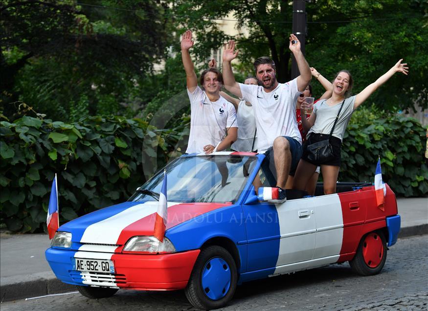 French supporters celebrate World Cup win