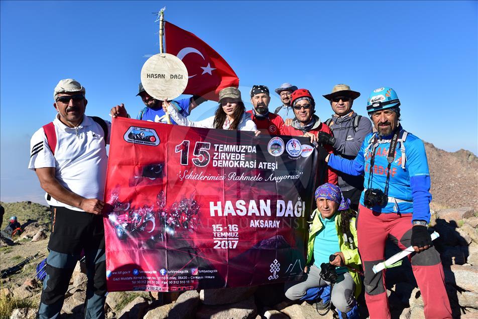 15 Temmuz şehitleri için Hasandağı'na tırmanış