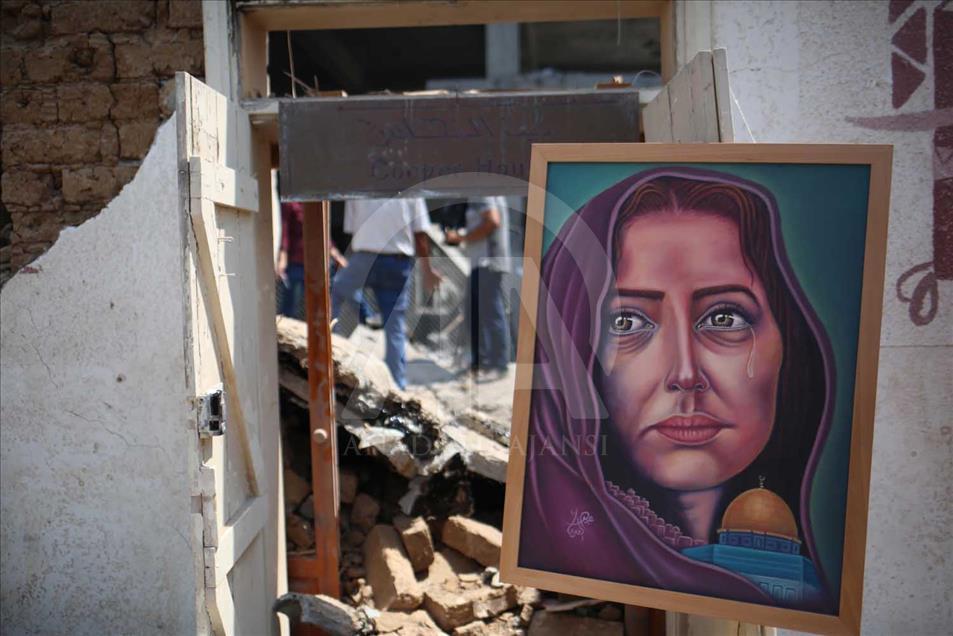 Exposición en arte en aldea palestina que fue atacada por las fuerzas israelíes
