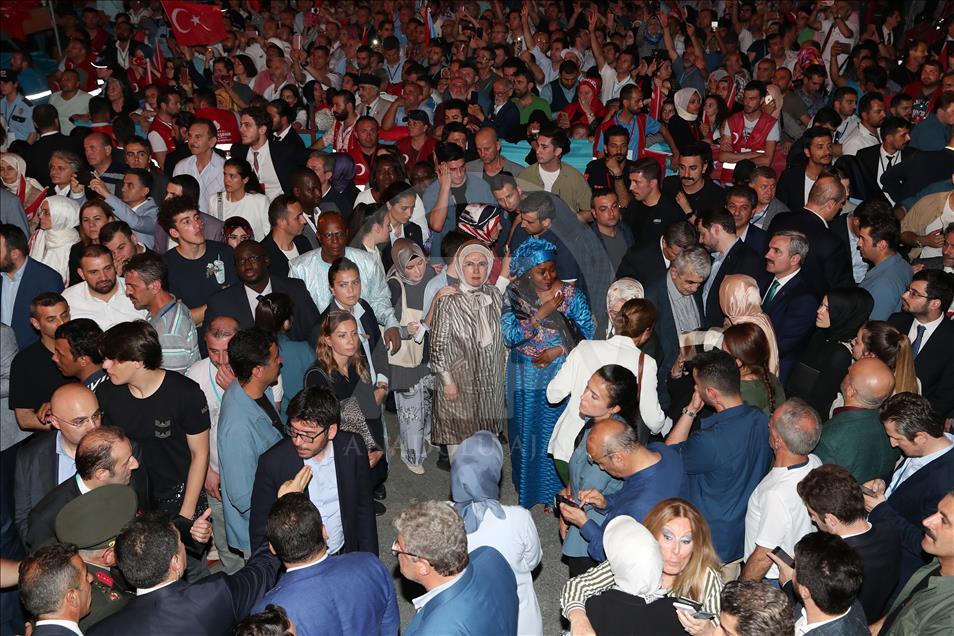 Президент Эрдоган выступил на  митинге в Стамбуле