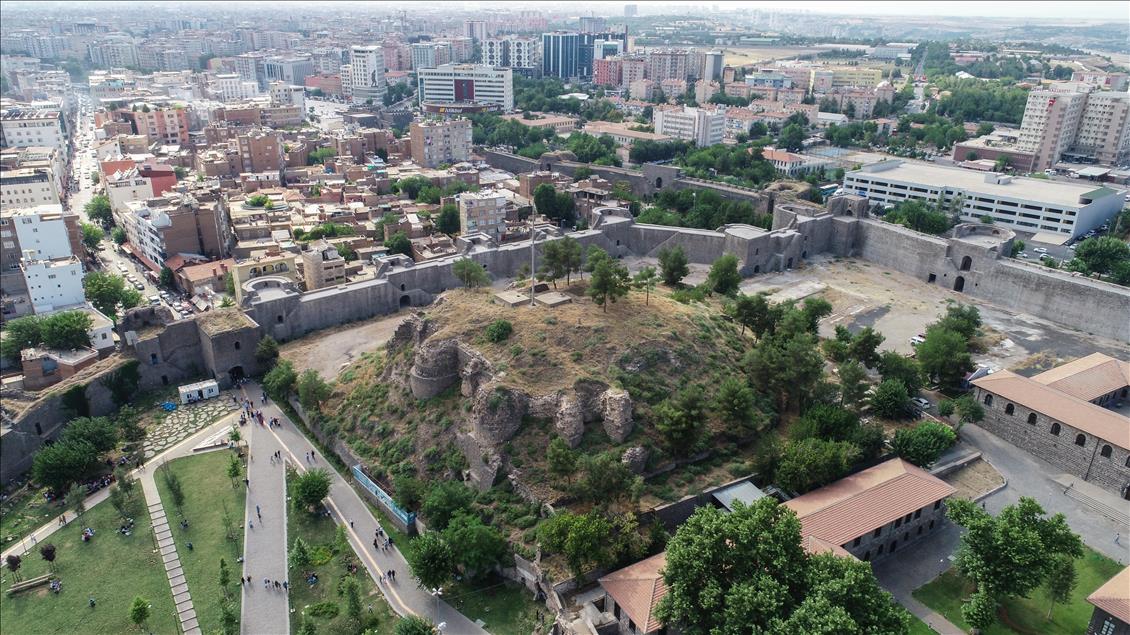 Diyarbakır'ın "kalbi" ortaya çıkarılıyor