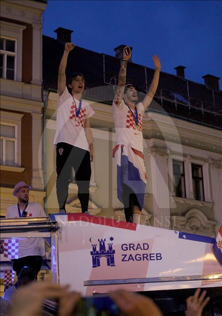 Tim sepak bola Kroasia tiba di Zagreb