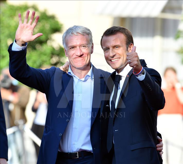 FIFA World Cup 2018 winner French football team arrive Elysee palace