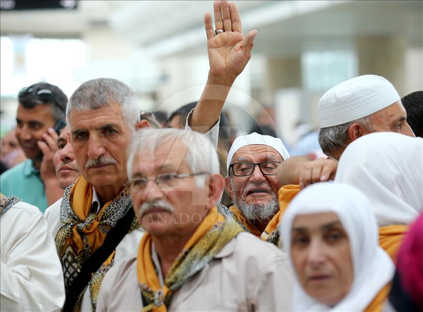 Ankara'dan ilk hacı kafilesi yola çıktı