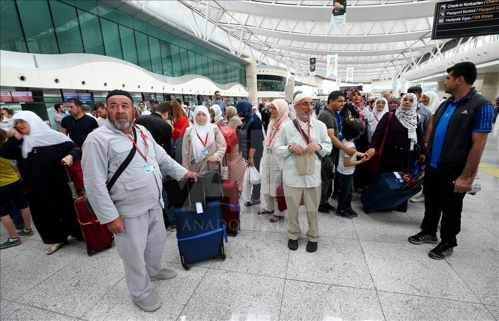 Ankara'dan ilk hacı kafilesi yola çıktı