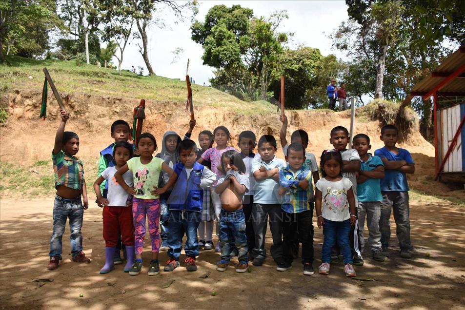 La comunidad nasa fortalece su guardia indígena Colombia