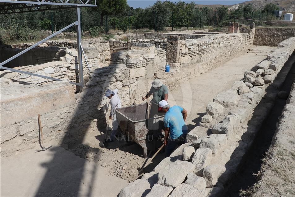 کشف یک ویلای دوهزار ساله در دنیزلی ترکیه