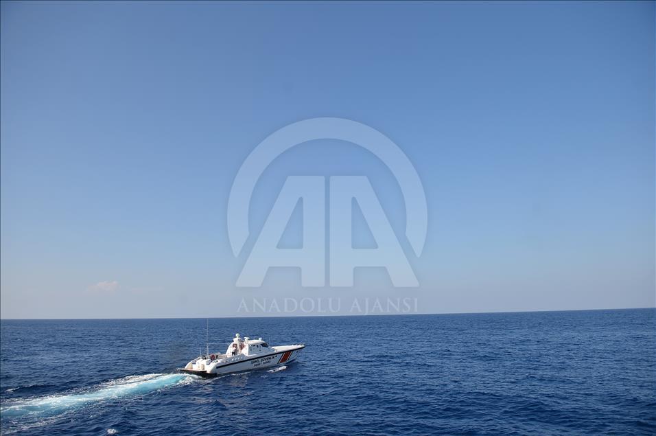 KKTC açıklarında göçmenleri taşıyan teknenin batması