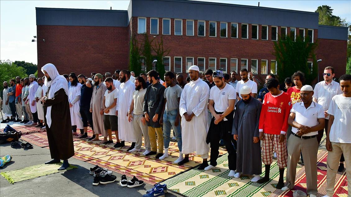 İsveç'te Müslümanlardan yağmur duası
