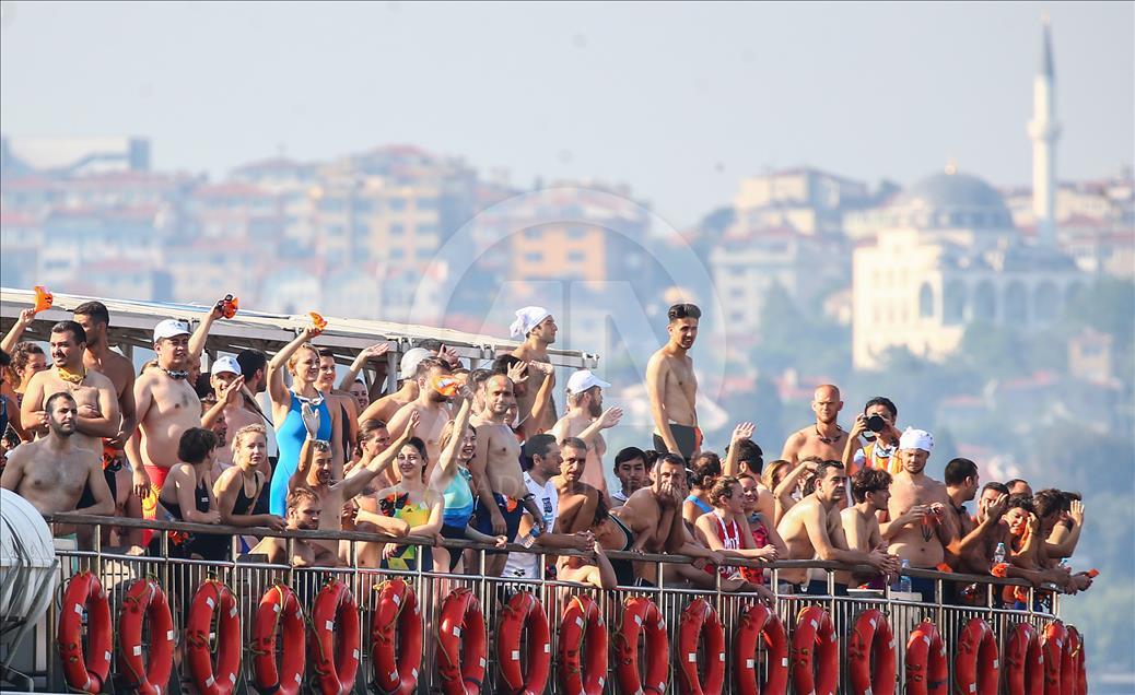 مضيق البوسفور باسطنبول يستضيف "بطولة سامسونغ عبر القارات"
