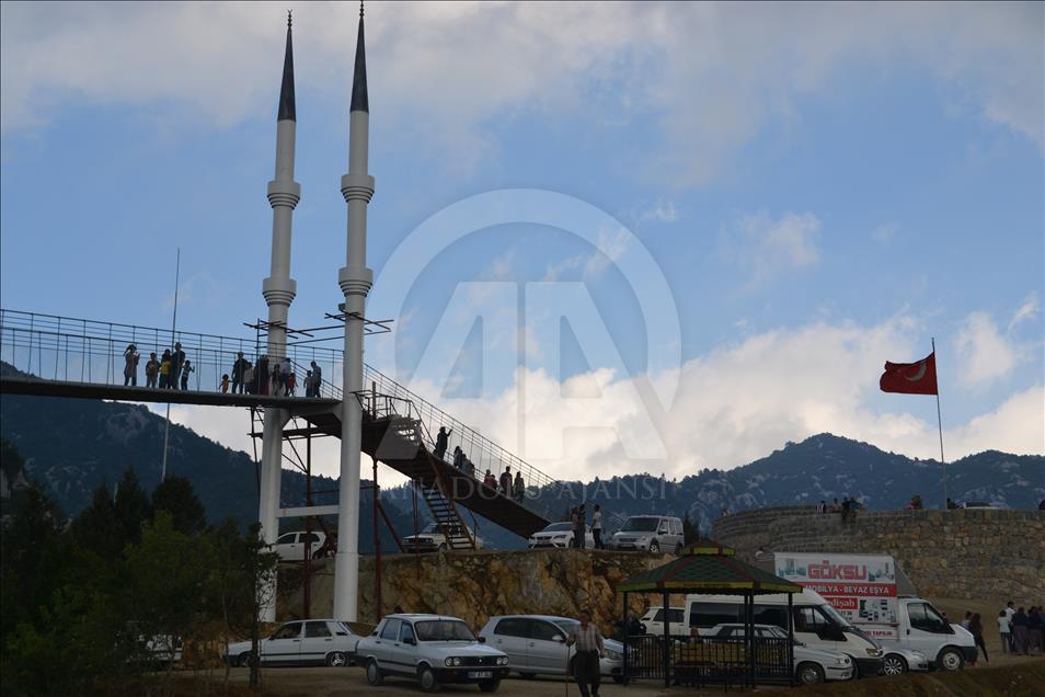 Kahramanmaraş'ta "köprü turizmi"
