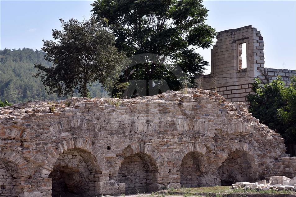 "مدينة المصارعين" الأثرية بتركيا.. حقب تاريخية تتجاور
