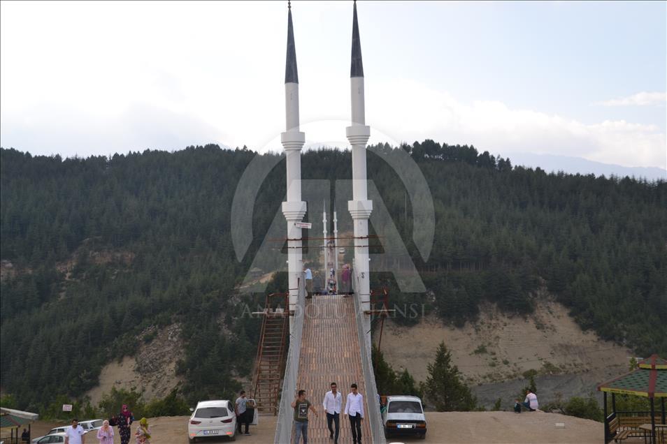 Kahramanmaraş'ta "köprü turizmi"