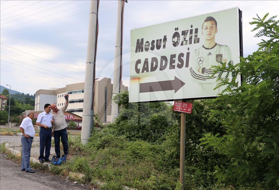 Ex-Germany international Mesut Ozil's hometown backs him after racism and disrespect against Arsenal star