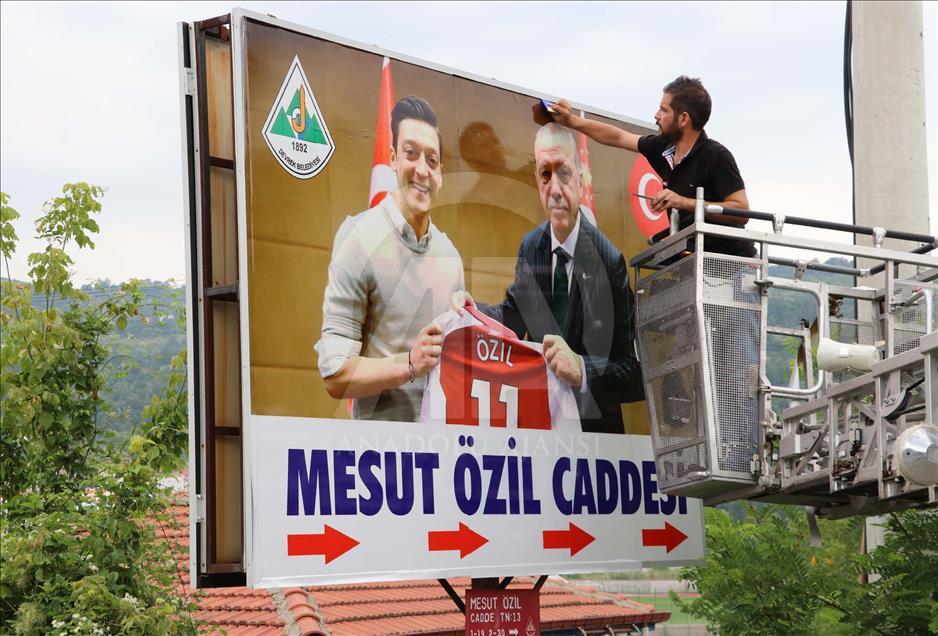 Ex-Germany international Mesut Ozil's hometown backs him after racism and disrespect against Arsenal star
