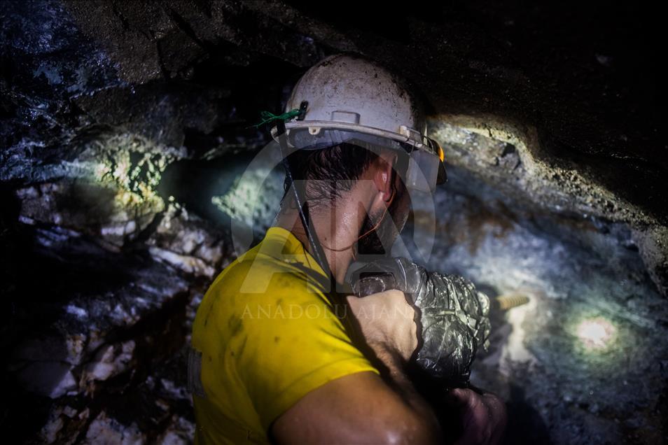 GOLD MINE IN COLOMBIA