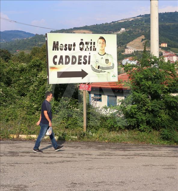 Ex-Germany international Mesut Ozil's hometown backs him after racism and disrespect against Arsenal star