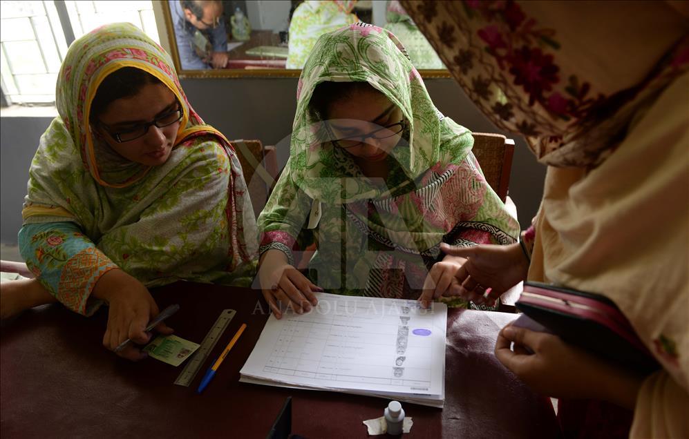 Polls open across Pakistan for general elections