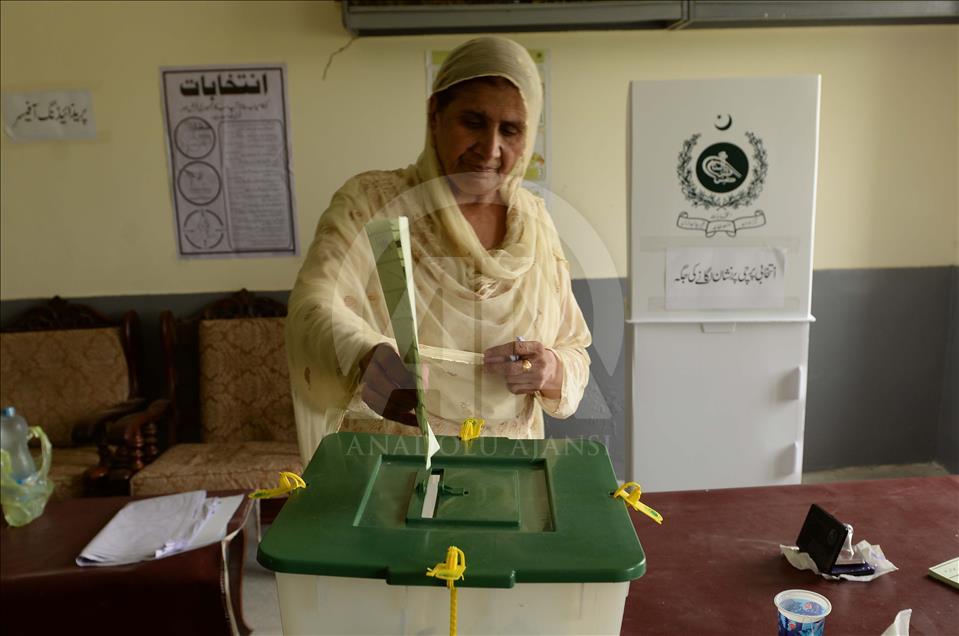 Polls open across Pakistan for general elections