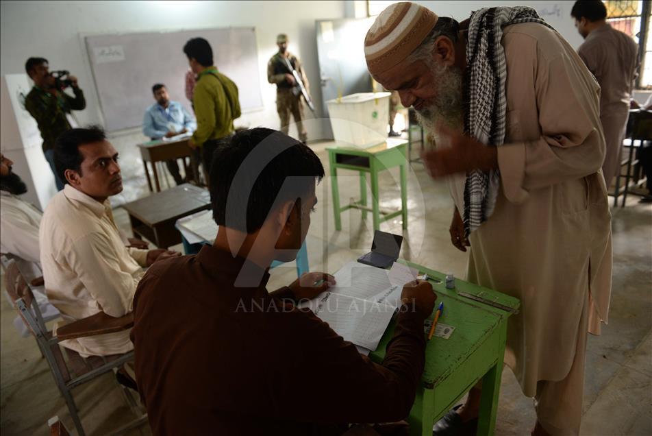 Polls open across Pakistan for general elections