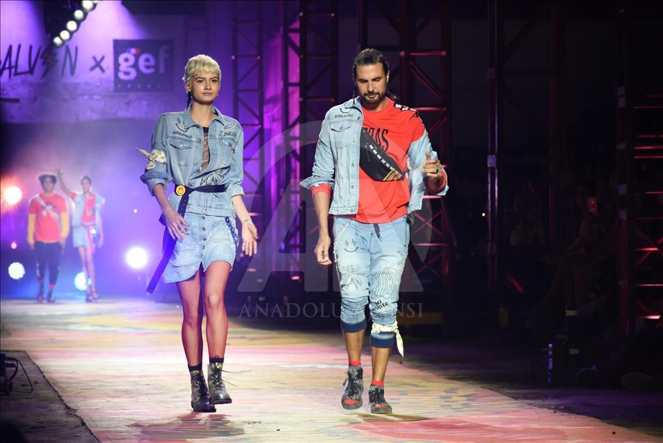 Cantante colombiano J Balvin debuta como diseñador