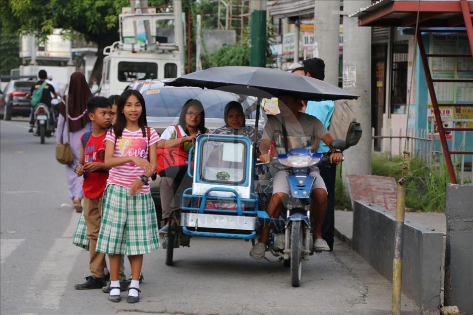 Moro Müslümanları "özerklik" kararından memnun