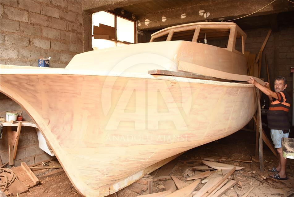 Bodrum katında üretip denizle buluşturuyorlar