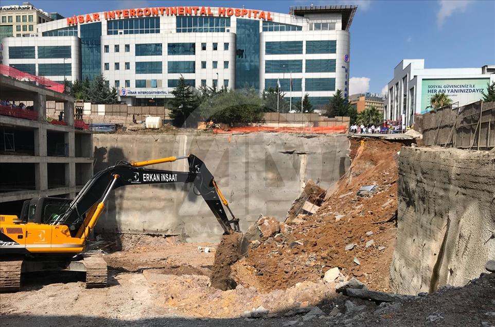 Ümraniye'de inşaatın istinat duvarı çöktü