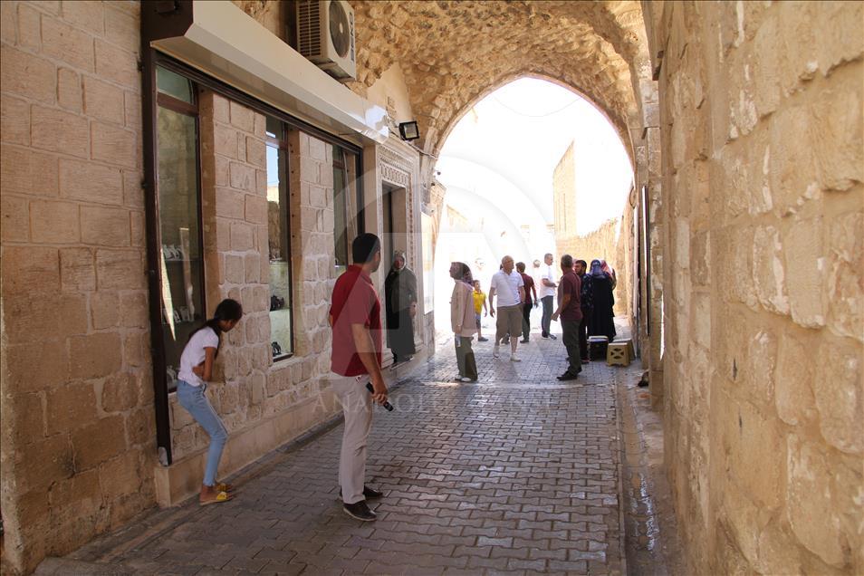 Mardin'in incisi Midyat'ta turist bereketi
