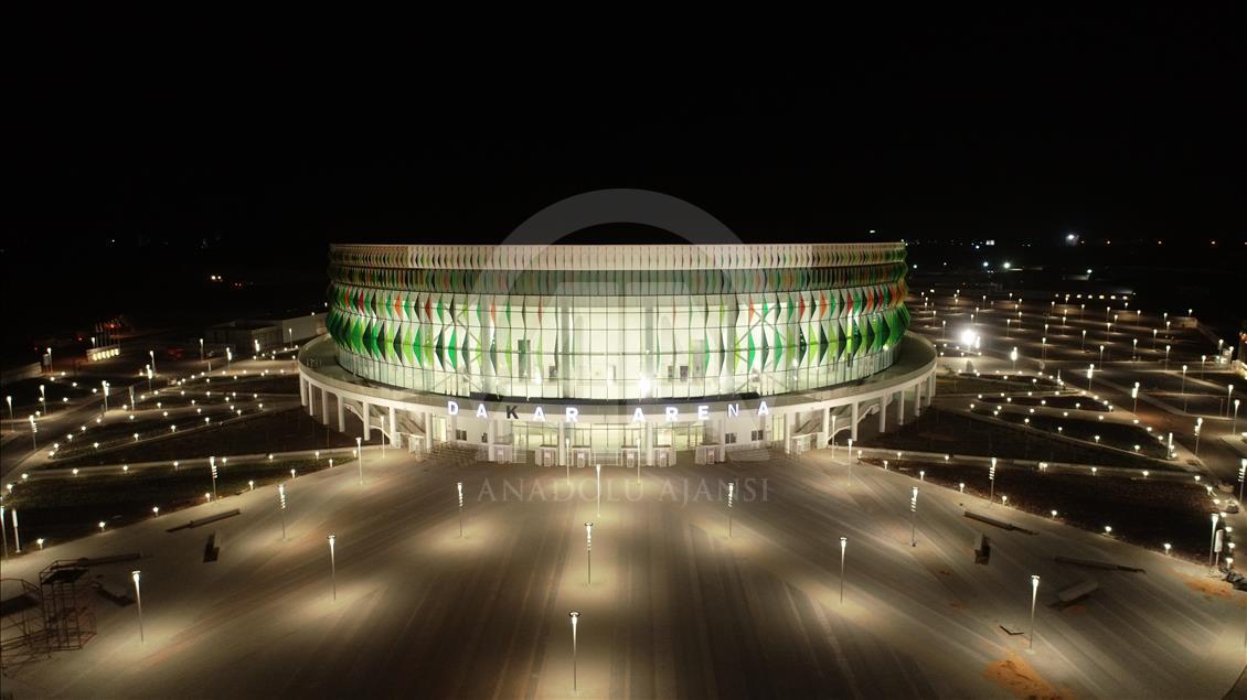 Senegal'de Türk firmalarının yapımını üstlendiği spor kompleksi