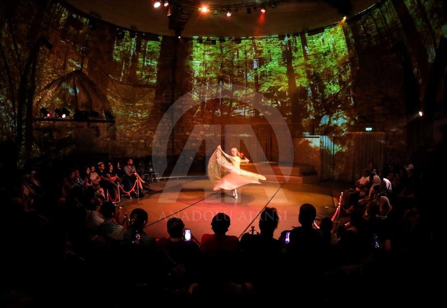 Danzas tradicionales turcas y espectáculo de los derviches en Estambul​
