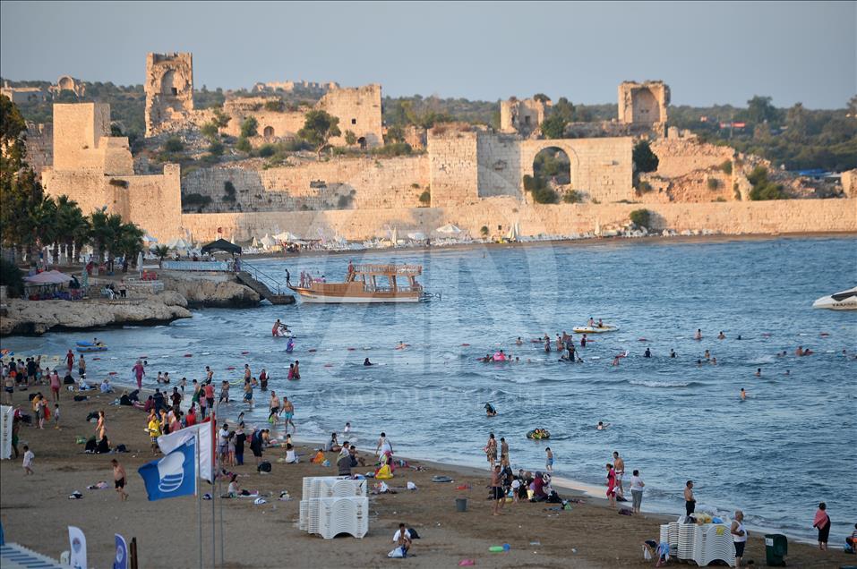 Tarihin su üstündeki mirasıyla yüzme keyfi