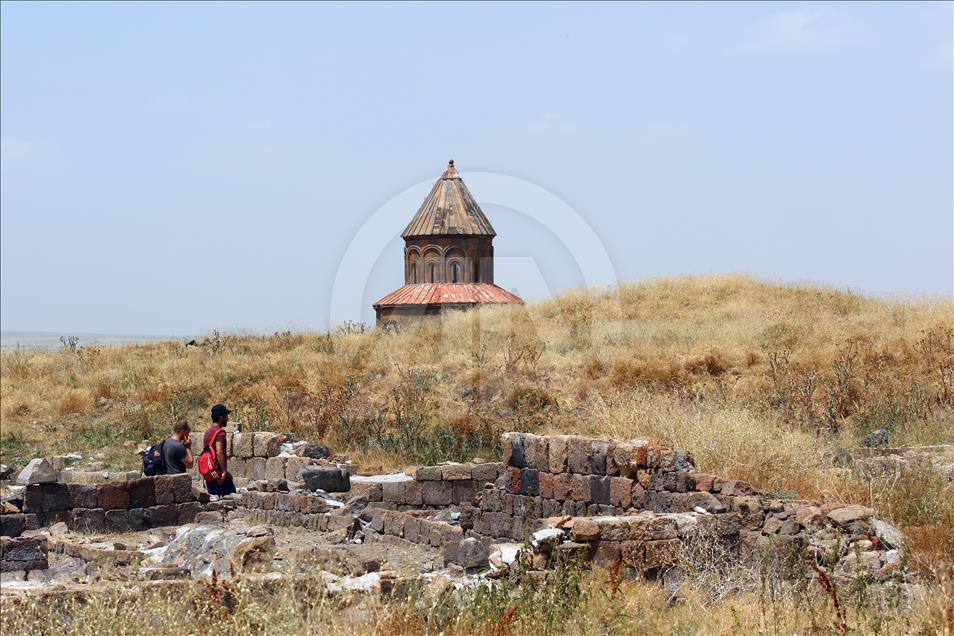 Ancient city of Ani helps link Turkey, Georgia