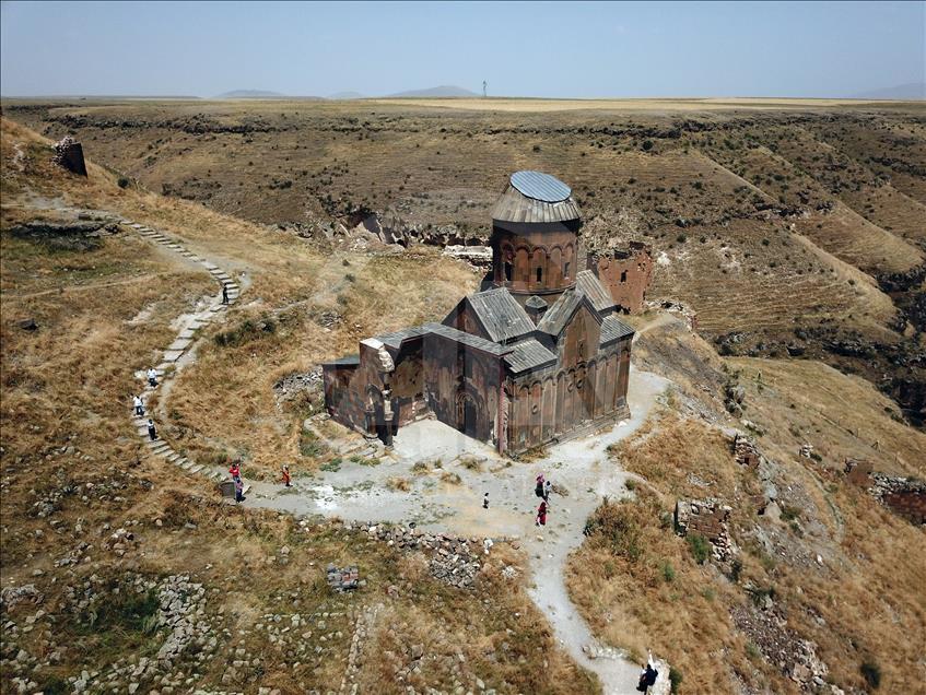 Ancient city of Ani helps link Turkey, Georgia