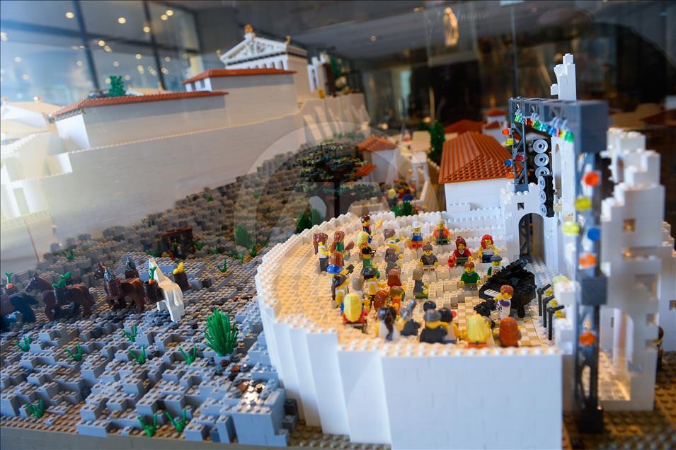 Akropolis'in lego modeli Atina'da