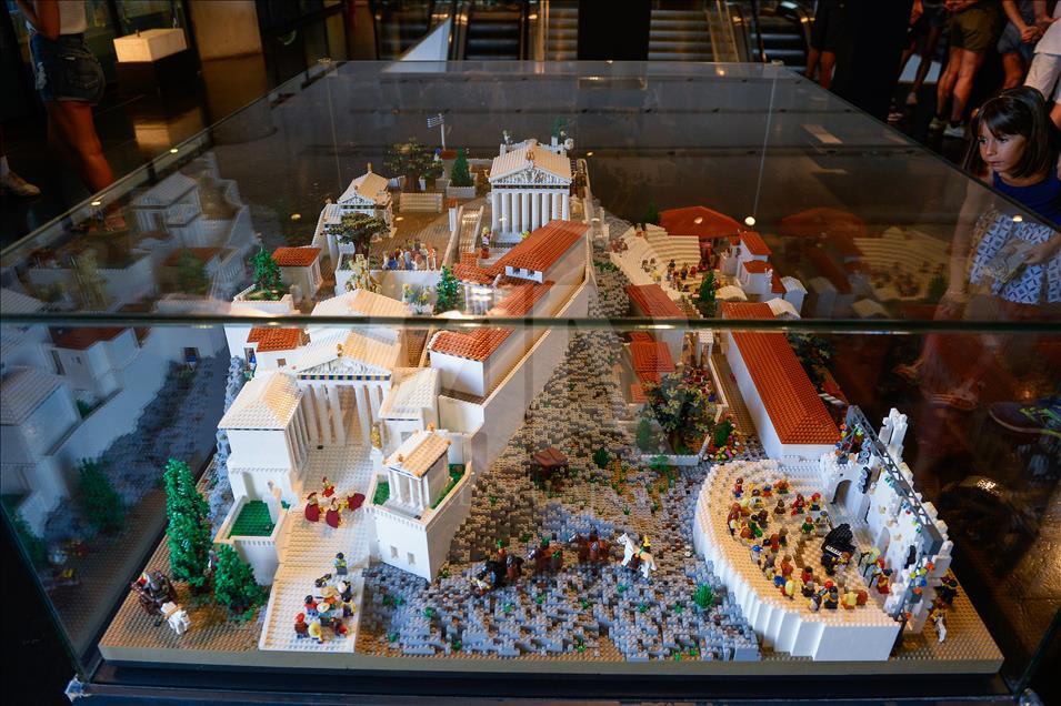 Akropolis'in lego modeli Atina'da