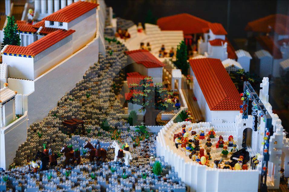Akropolis'in lego modeli Atina'da