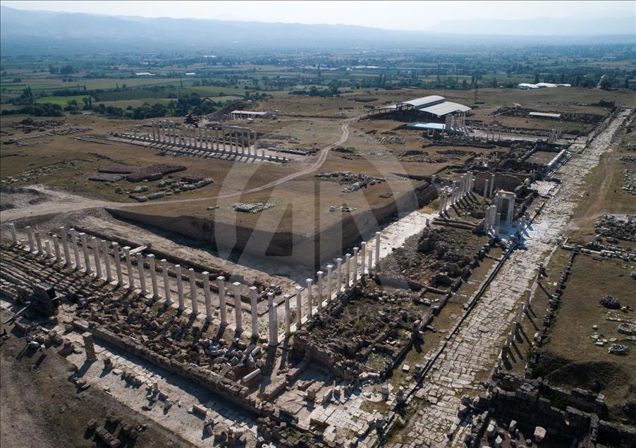 1800 yıllık localar önemli toplantılara ev sahipliği yapmış