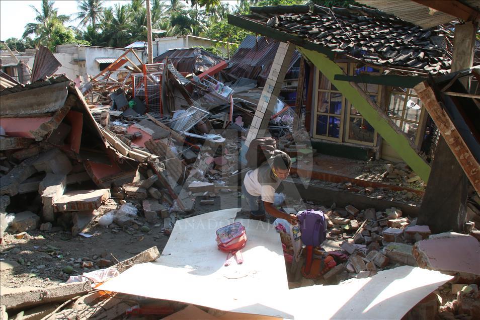 Gempa 7 Sr Guncang Lombok Anadolu Ajansı