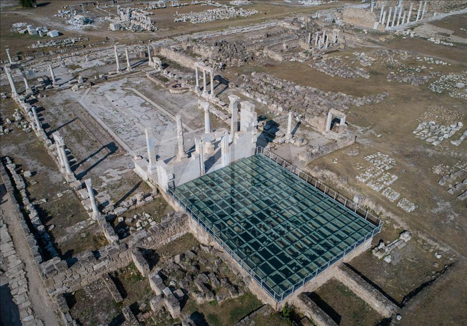 1800 yıllık localar önemli toplantılara ev sahipliği yapmış