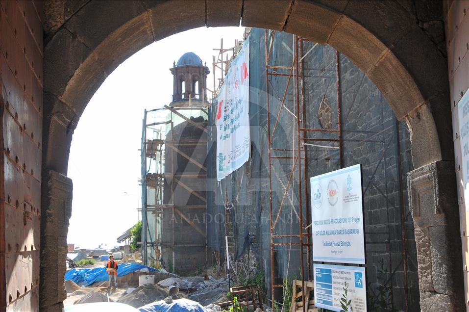 844 yıllık "Tepsi Minare" restore edilecek