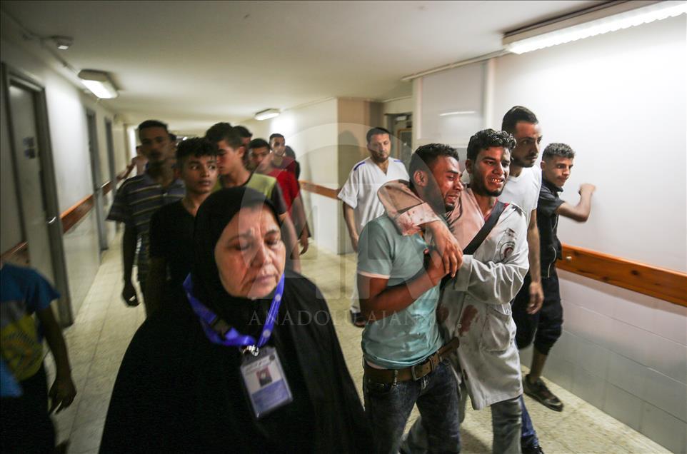 İsrail Gazze sınırında bir sağlık görevlisini şehit etti
