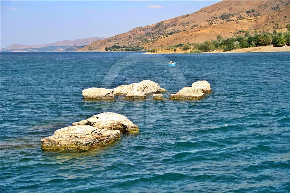 Hazar Gölü'ndeki "Batık Şehir" için hedef UNESCO listesi