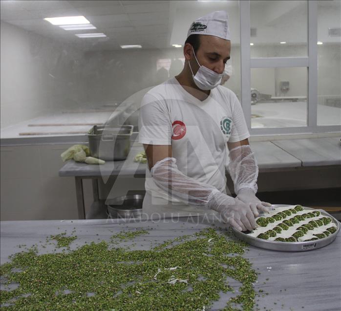 Gaziantepli baklavacılarda "bayram telaşı"