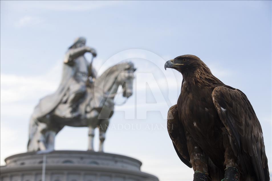 Museo y estatua de Genghis Khan en Mongolia