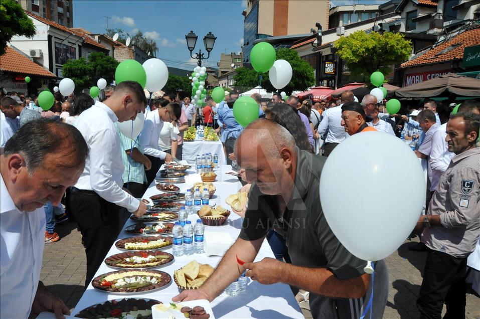 Sırbistan'da bayram sofrası kuruldu

