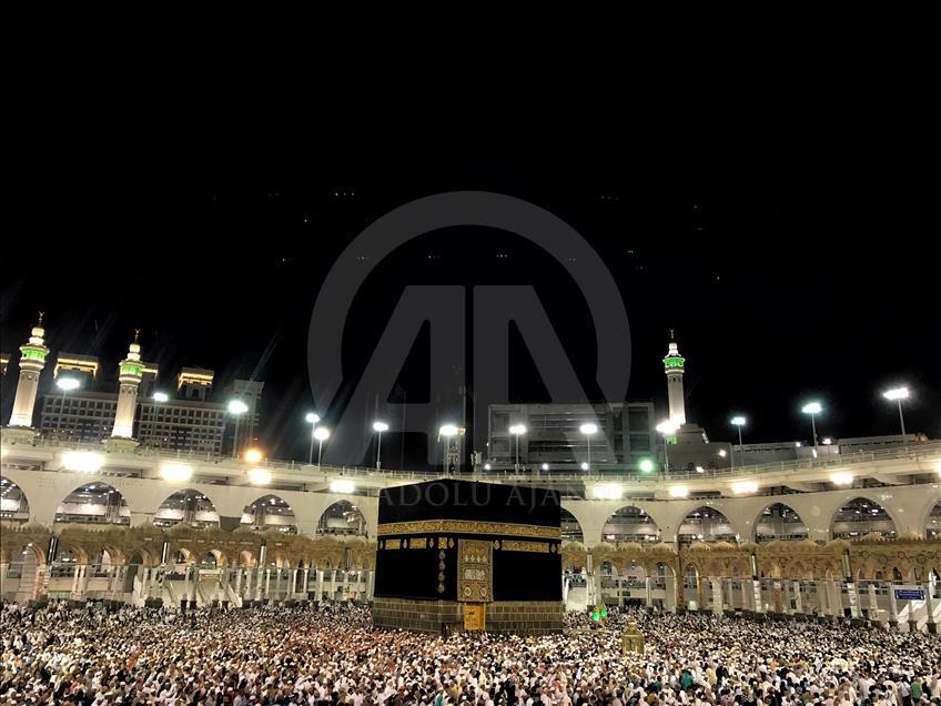 Kabe'ye veda zamanı